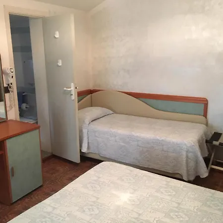 La Pineta 2* Ριτσιόνε