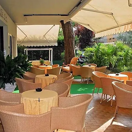 Hotel La Pineta Riccione